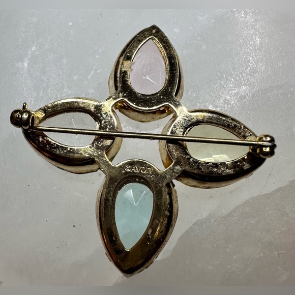 Vintage Avon Pastel Lucite Gold Tone Metal Brooch Pin - Picture 2 of 7